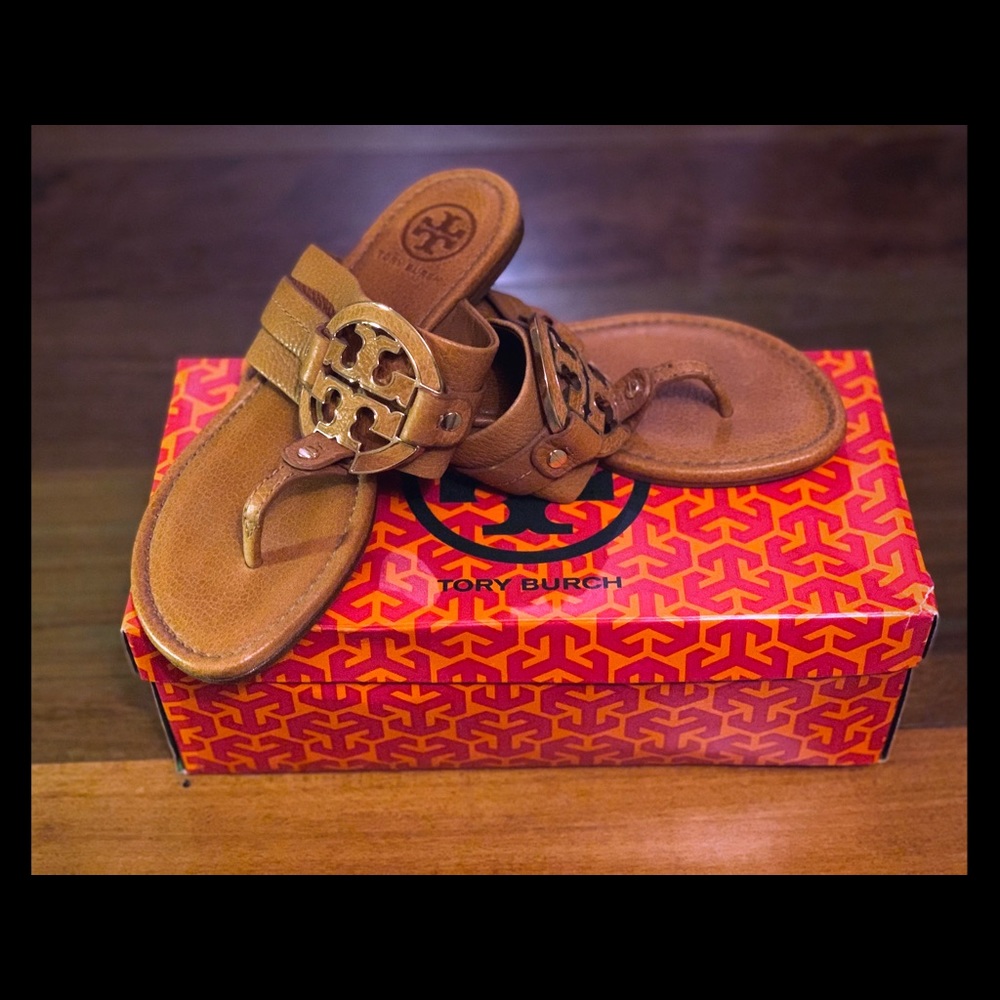 Tory Burch Amanda Flat Thong Sandal Size 6.5